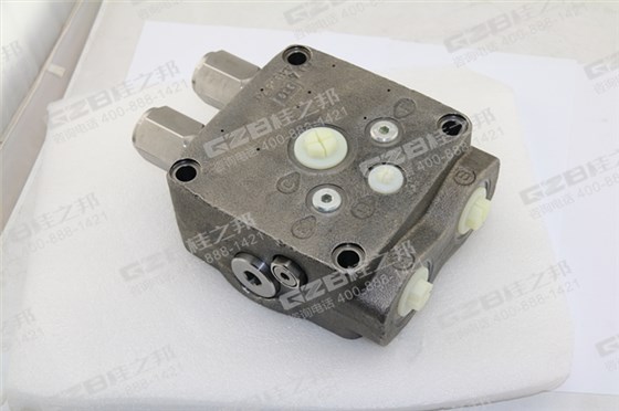 中聯挖掘機回轉馬達蓋