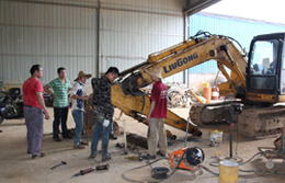 現場指導配件安裝