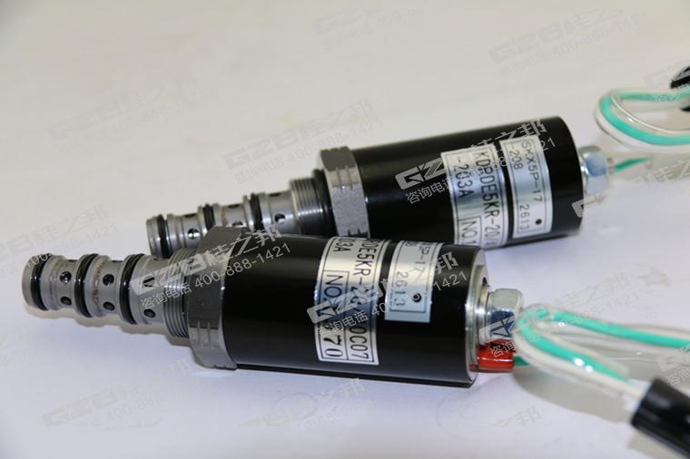 徐工挖掘機配件批發,挖機配件批發