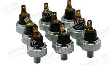 三一挖掘機三菱發動機機油壓力開關MC840219,三一挖掘機配件