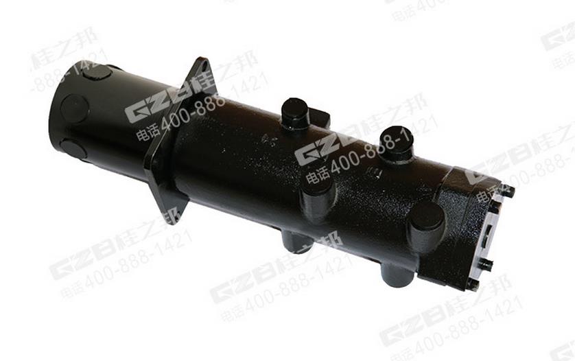 玉柴85-6挖掘機分油中