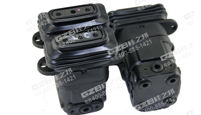 三一挖掘機行走腳踏閥