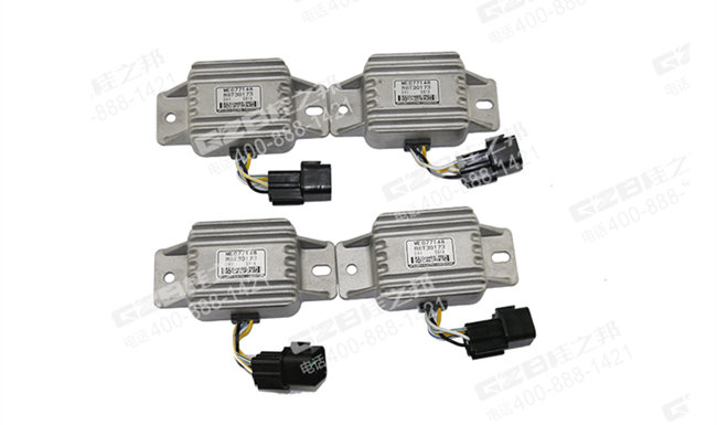 三一挖掘機(jī)繼電器