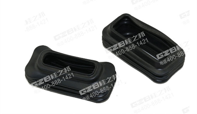 挖掘機配件網:三一挖掘機腳踏閥護罩60008593